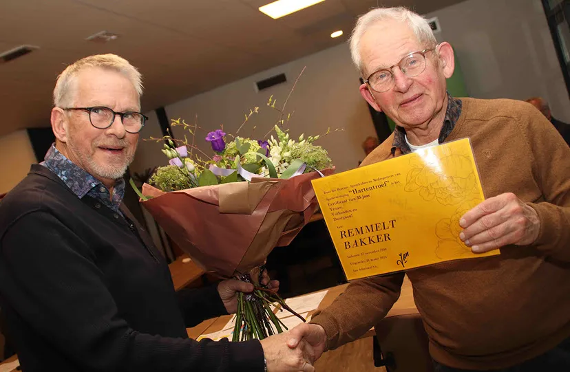 12en hartentroefremmeltbakker