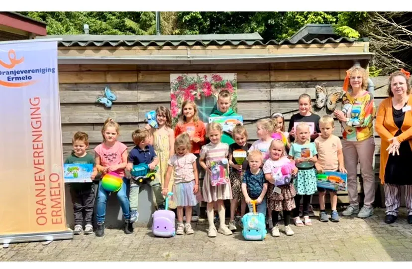 24en kleurplaatwedstrijd