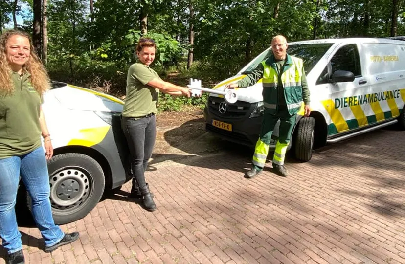 25en dierenambulance