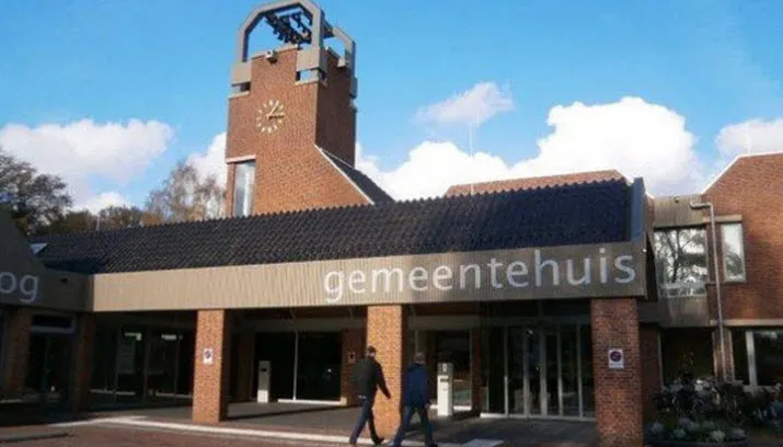 25en politie verhuist