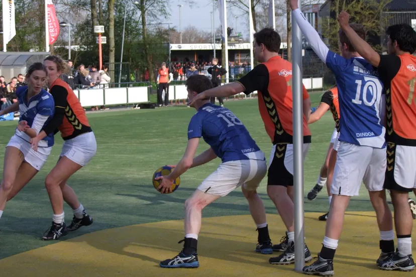 bgtr7c2jft6fcxbumhlmrkjeu 13en dindoa2