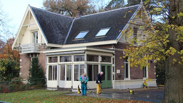 cbznwzvh3i65ncqqfb4vhu7qz 48en de villa 1