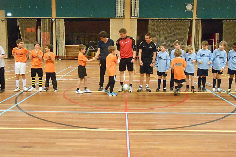 d3yocw5k4qza9mj4cyxqrrkdt 08en schoolvoetbal2