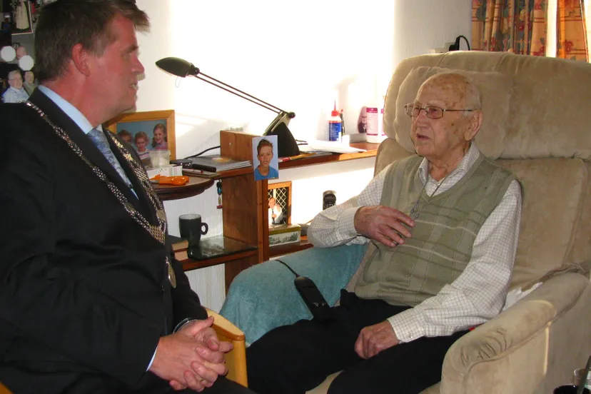 d5vbhi5mlxm9sez0qmmyixtyk 43en eeuweling