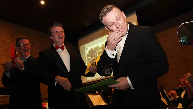 j6f8whtkgmjc6dg9oy51yc2de 45en dirigentenslag1