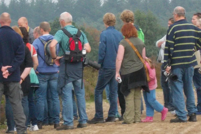 lvcvsj0lmgpasszjvfkiww7q0 16en paaswandeling