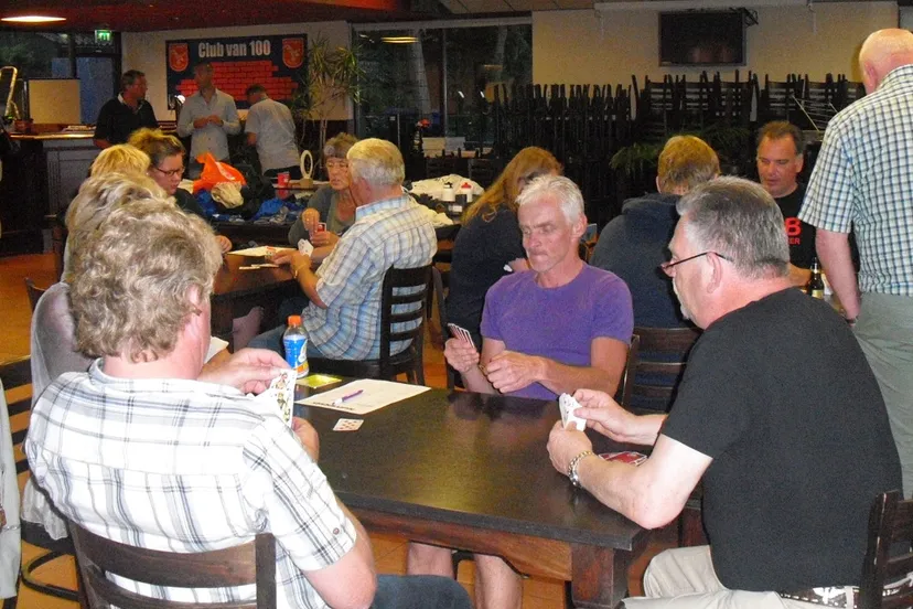 msl45wza9rwf9d3866nb2ee8r 37en klaverjassen