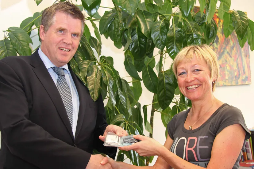 t8ikmjztkm8kureq6c67p5dkg 14en stappenteller