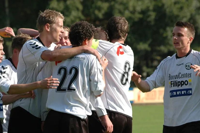 w9wo8ss8njz0lm75ajeg6y8sl 05en efc2