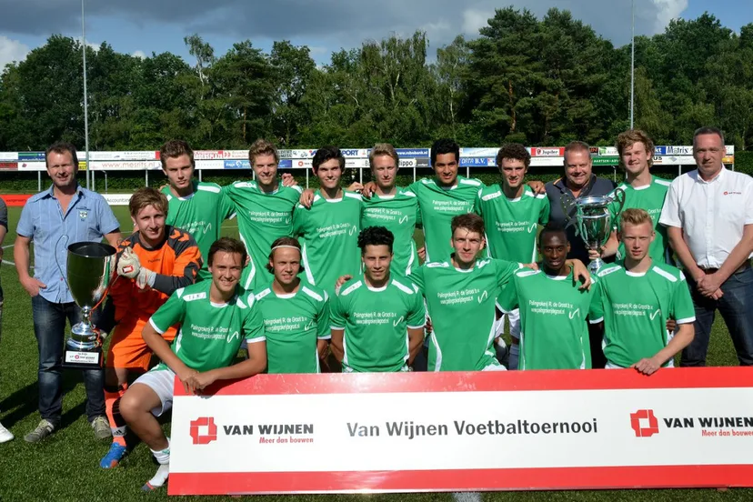 wepbyppgxemkzo5lkacfz043u 25en voetbaltoernooi
