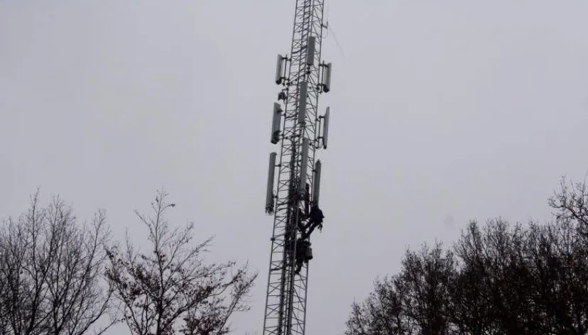 wzunwmqqhutfl7kshwrn6s687 49en alarm