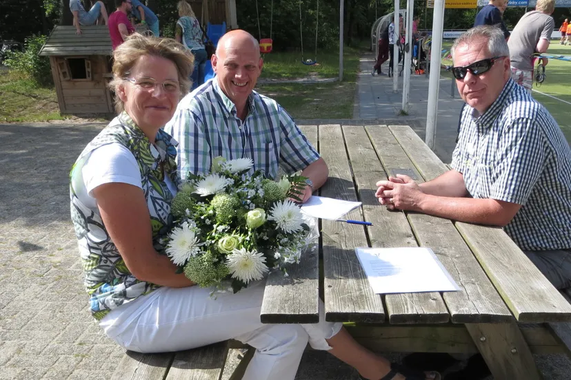 x14j2lnfyl4u4vn5ff9i656nh 26en dindoa