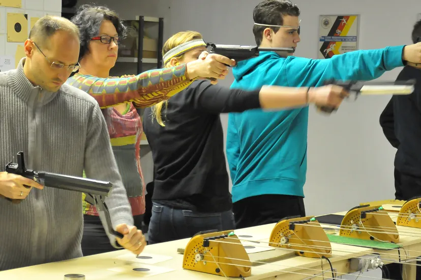 yf0t45nm7fppwnn60x02sv8iz 05en vk 13