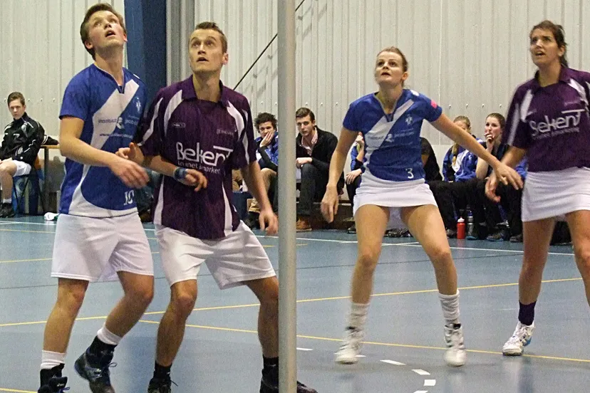 zs4dr05naw1tunzp8uz7dvxye 52en dindoa