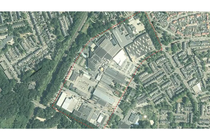 46EN KerkdennenLuchtfoto