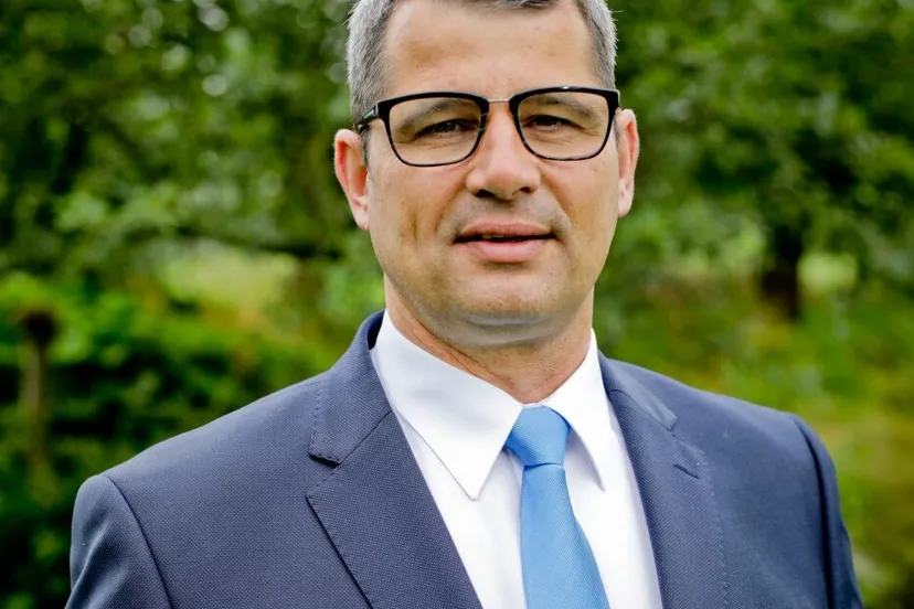 1775 8707711f4cd46e1a7018598e52c10ddf e1653121927367