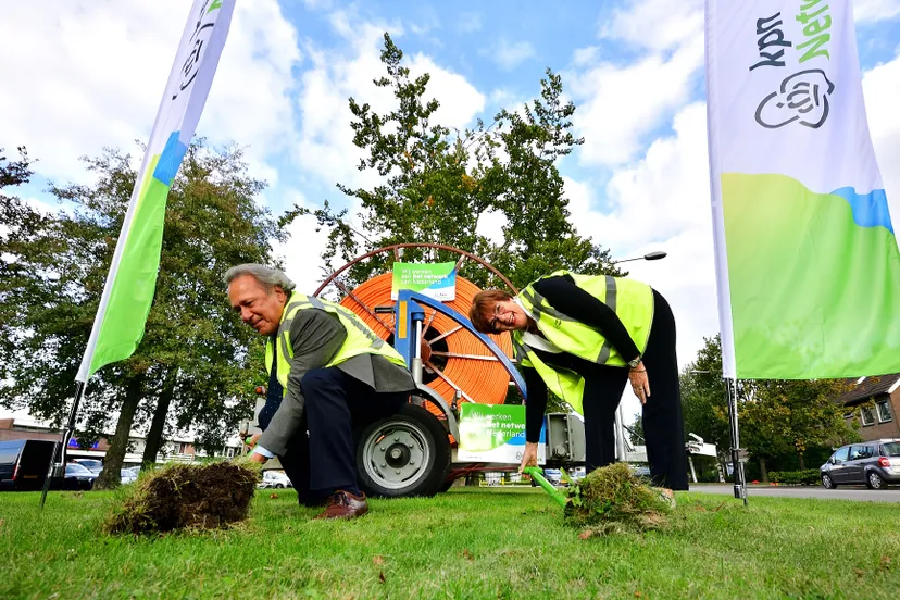 kpnglasvezel pvt5856