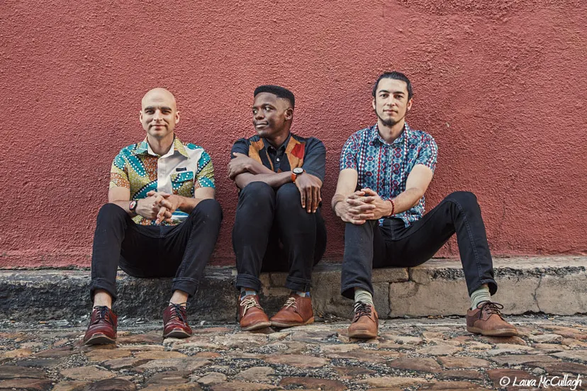 stone jets foto laura mccullagh