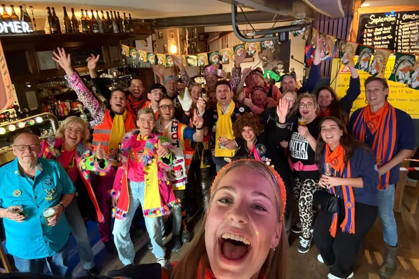 Opkomst eerste elluf-elluf viering