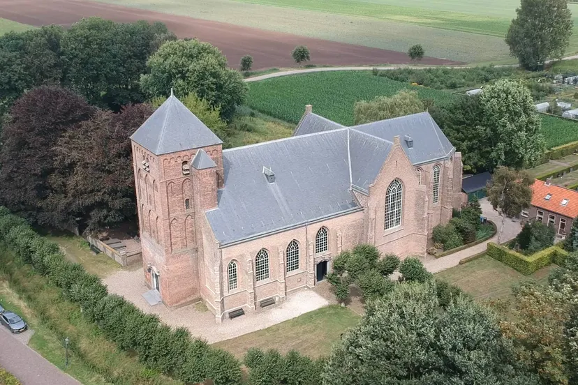 lambertuskerk in raamsdonk 2024