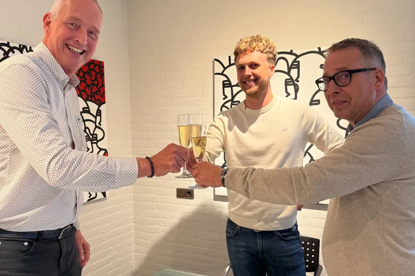 Maasleder-overname Van Oosterum Leder