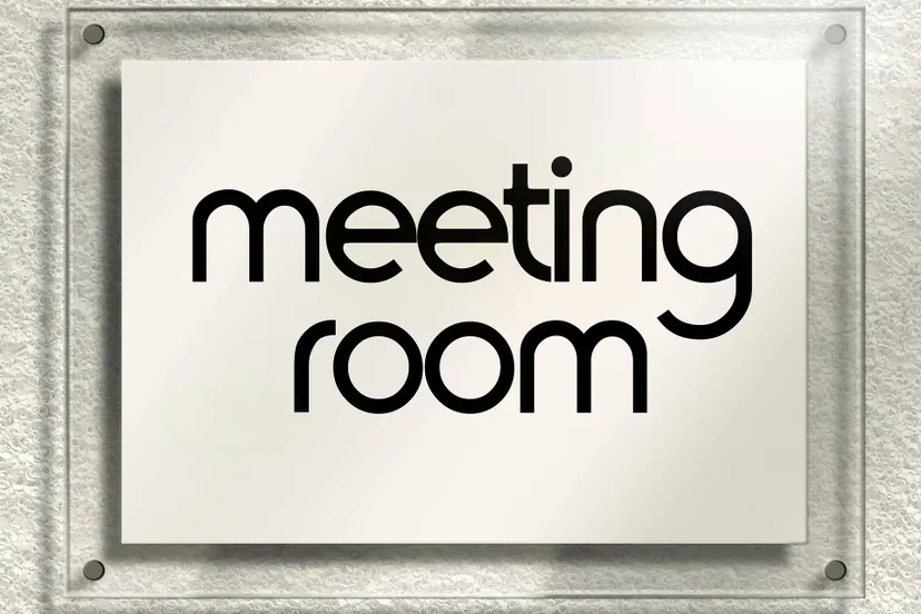 geralt-meet-2012583_1920