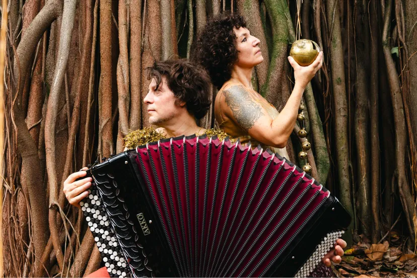 foto Simone en Oleg ingezoomd 2 fotograaf Marcos Hermes