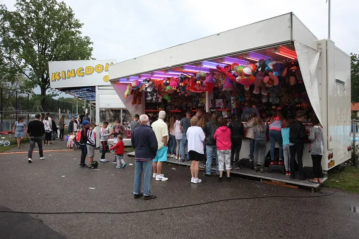 baraderie kermis molenschot