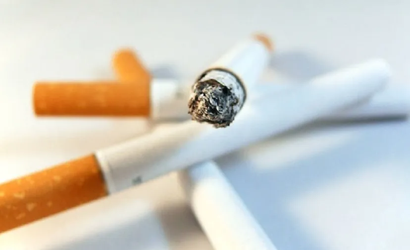 cigarette g314a3d4ab 640