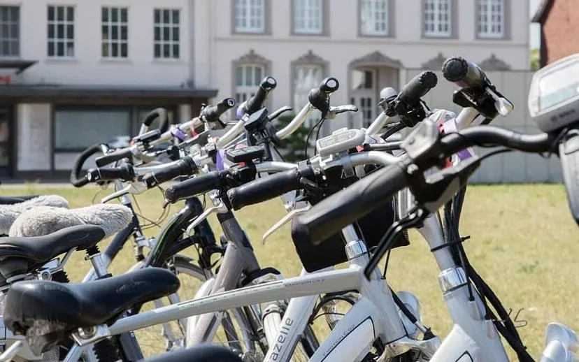 elektrische fiets piqsels 915x518 1