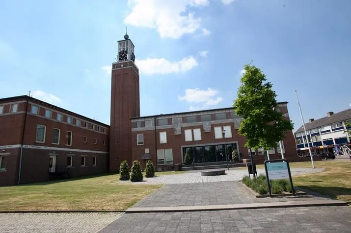 gemeentehuis gilze rijen
