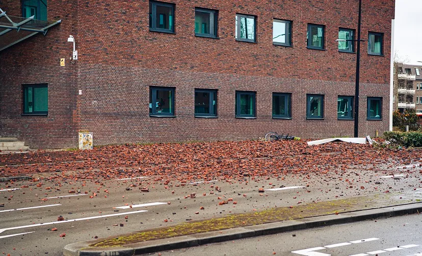 gevel stort in jack brekelmans 1