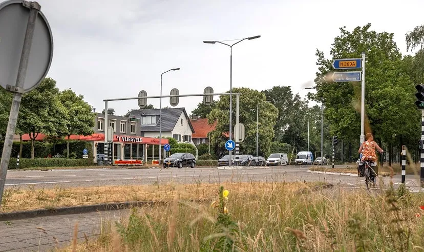 kruispunt bij restaurant t vliegveld 1