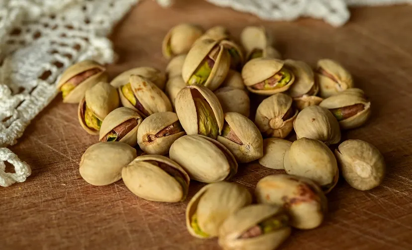 pistachio 7574180 1920