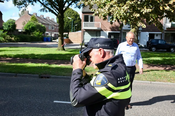 rent a cop gilze rijen