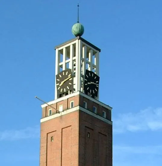 gemeentehuis carillon2