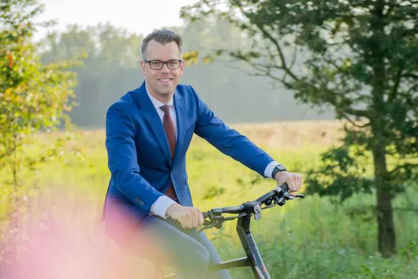 burgemeester fiets in buitengebied- PG