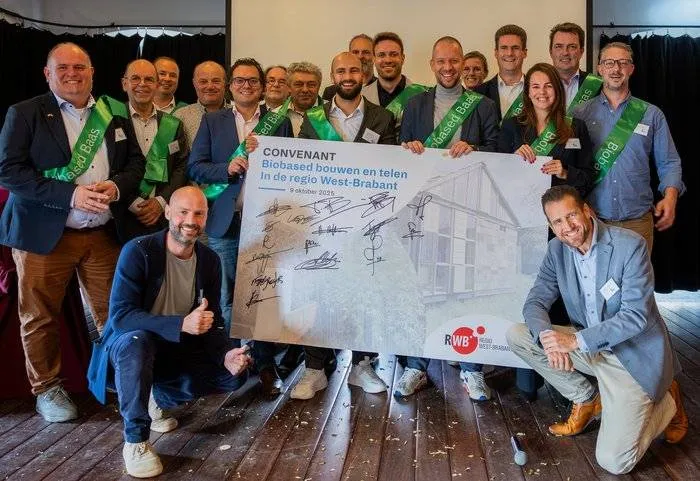 csm_2025-10-09_en_2025-10-10_AC_BN_GR_FILW_Convenant_Biobased_Bouwen_en_Telen_7cb33040fc