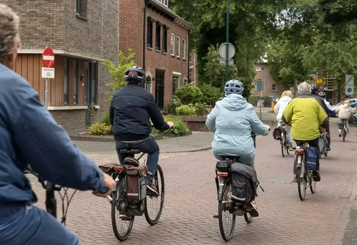 csm_2026-08-20_GR_web_fb_aankondiging_voorstelling_alzheimerdag__8fda264785