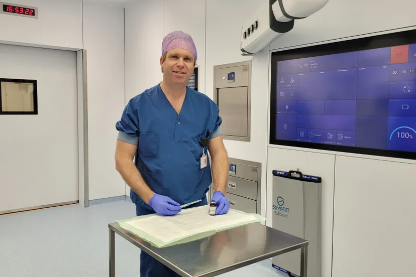 oncologisch chirurg van t hullenaar