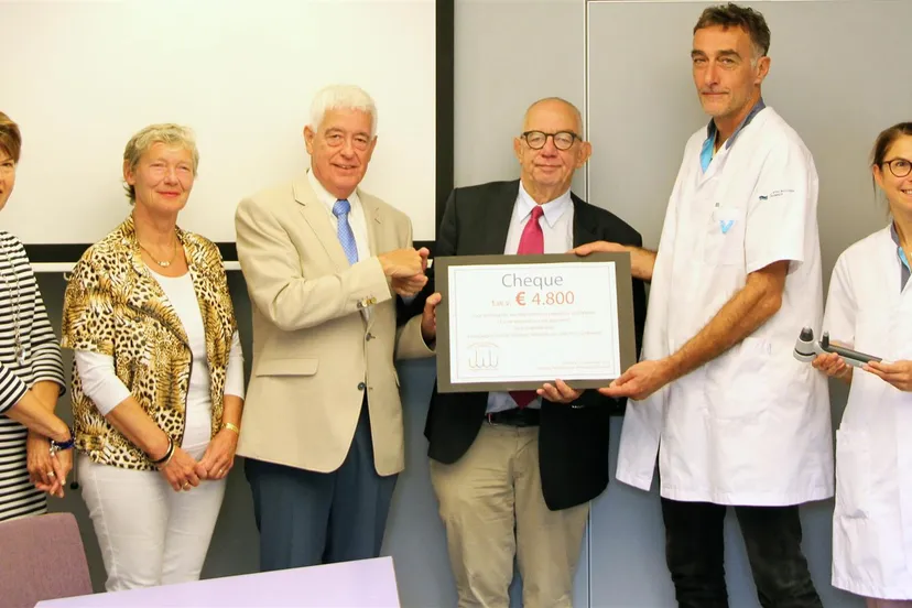 overhandiging tonometer