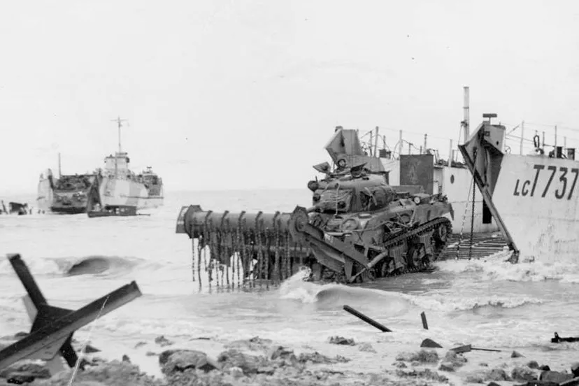 2014 10 24 reg2 tank landt 3 fc v web