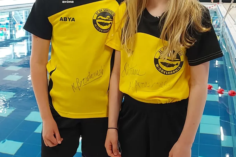 2022 05 21 jaargangwedstrijd leiden abya en evy