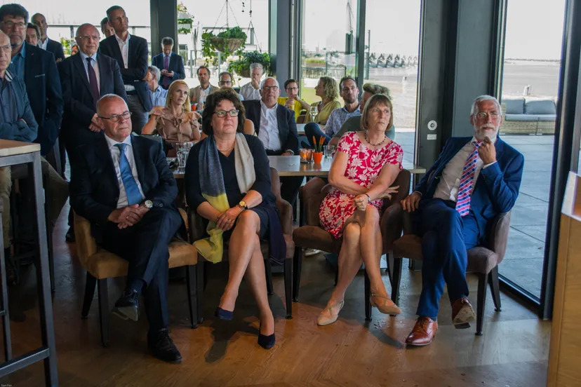 afscheid tollenaar de jong