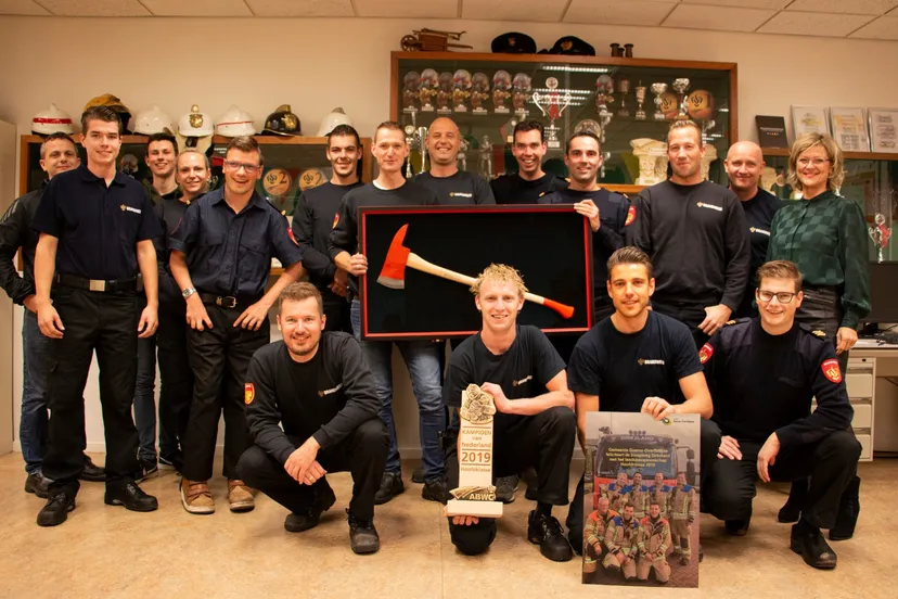 blusgroep dirksland verrast