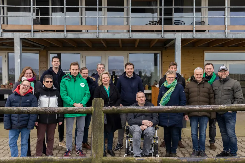 cda bezoekt poldergevoel bij stal van eck in sommelsdijk