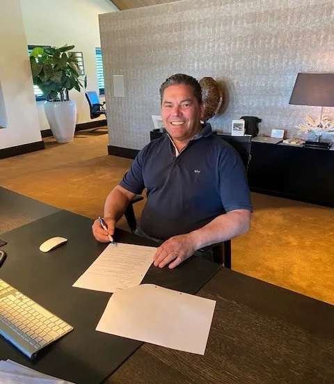 foto ondertekening opdracht greenpoint