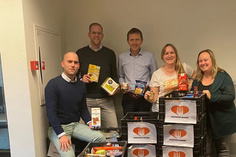 foto rabo actie kratten voedselbank e1576757737916