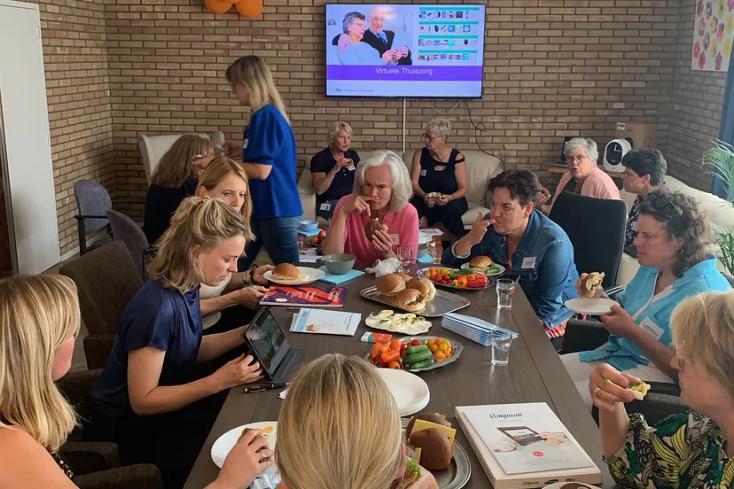 klep lunch achthuizen joy van etten presenteert de compaan tablet