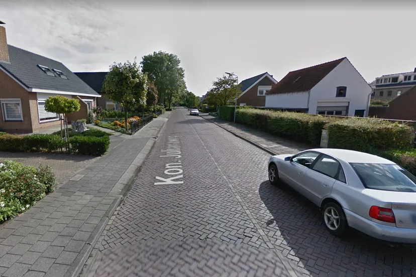 kon julianaweg middelharnis